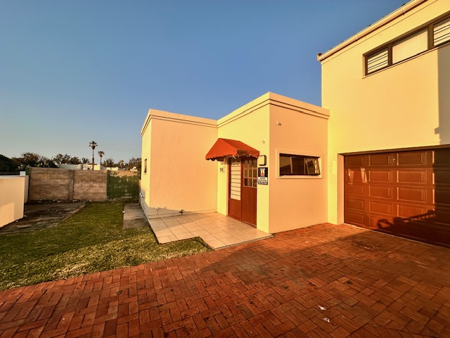 To Let 2 Bedroom Property for Rent in Kidds Beach Eastern Cape